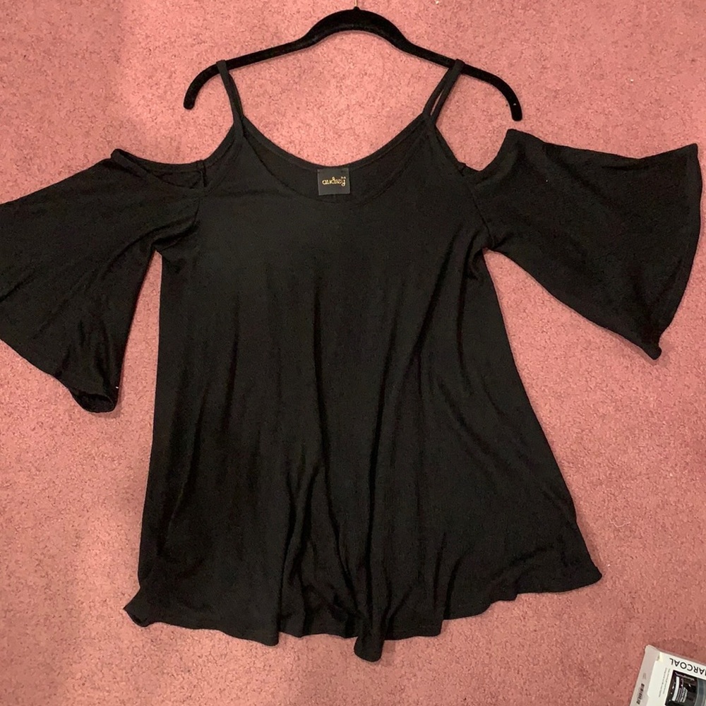 Black flowy open shoulder top